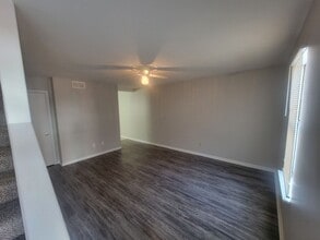 119 Chalet North CT in North Augusta, SC - Building Photo - Building Photo