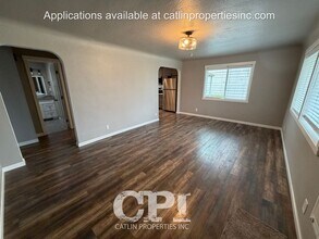 2925 Field St in Longview, WA - Building Photo - Building Photo