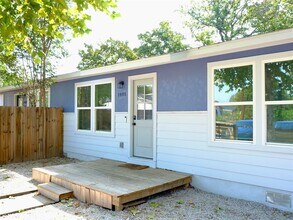 1401 Marcus Pl in Austin, TX - Building Photo - Building Photo
