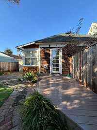 214 3rd Ave in Santa Cruz, CA - Building Photo - Building Photo