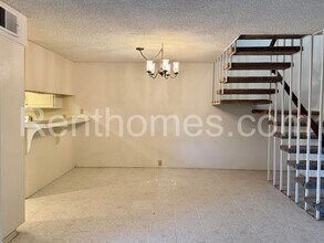 3847 Camino Lindo in San Diego, CA - Building Photo - Building Photo