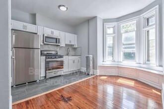 435 E Walnut Ln-Unit -#1 in Philadelphia, PA - Building Photo - Building Photo