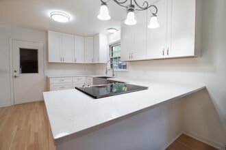 2320 Wofford Rd in Charleston, SC - Building Photo - Building Photo