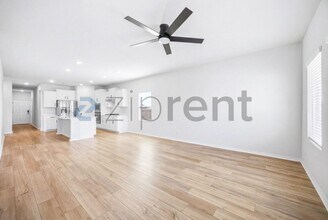 7063 Sycamore Pass in San Antonio, TX - Building Photo - Building Photo