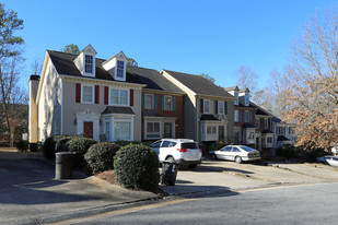 105-155 Brantley Rd in Atlanta, GA - Building Photo