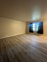 10605 W Wabash Ave in Milwaukee, WI - Building Photo - Building Photo
