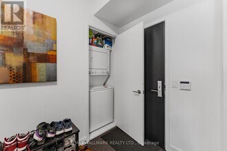 158-158 Front St E in Toronto, ON - Building Photo - Building Photo