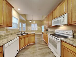 146 Lily Xing in Clayton, NC - Foto de edificio - Building Photo