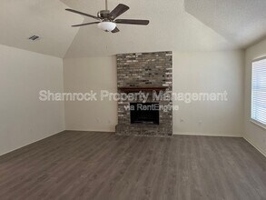 10709 Apache Dr in Waco, TX - Building Photo - Building Photo