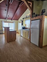 1639 Sleeping Child Rd in Hamilton, MT - Building Photo - Building Photo