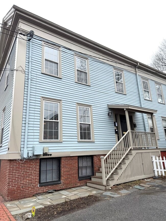 119 Brackett St in Portland, ME - Building Photo - Building Photo