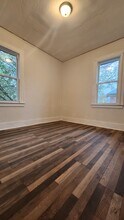 2275 Clairmount St, Unit 2 in Detroit, MI - Foto de edificio - Building Photo
