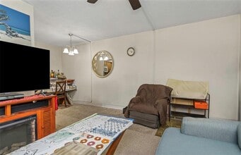 4742 Azalea Dr in New Port Richey, FL - Building Photo - Building Photo