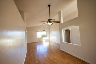 8546 N Sayante Way in Tucson, AZ - Building Photo - Building Photo