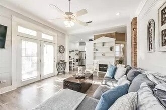 1015 26th St in Galveston, TX - Building Photo - Building Photo