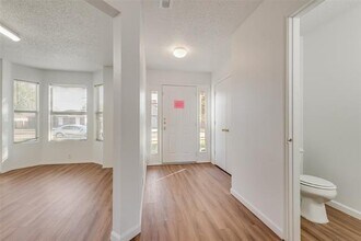 9711 Brierwyck Dr in Dallas, TX - Building Photo - Building Photo