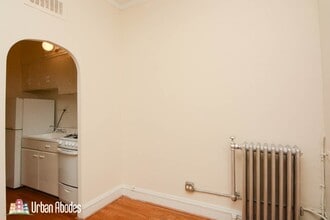 4627 N Paulina St, Unit J04W in Chicago, IL - Building Photo - Building Photo