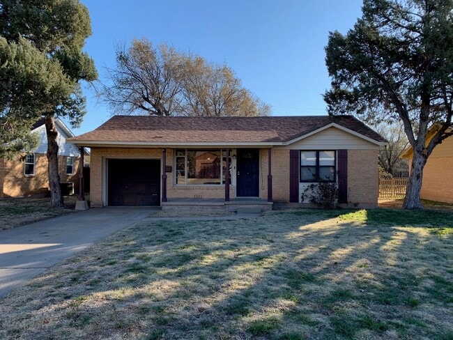 property at 1545 Smiley St