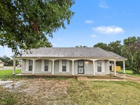 6572 Rosewood Dr in Olive Branch, MS - Building Photo