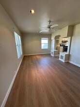 3083 E Rose Ave in Fresno, CA - Building Photo - Building Photo