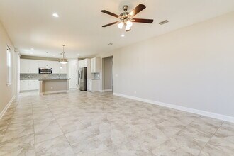 1030 Wetland Ridge Cir in Middleburg, FL - Building Photo - Building Photo