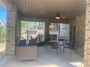 3816 Chamblee Dunwoody Rd in Atlanta, GA - Building Photo - Building Photo