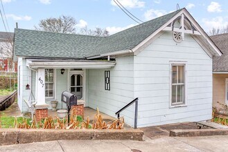 407 S 2nd St in Clarksville, TN - Building Photo - Building Photo