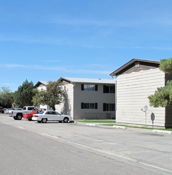 Benton Street Apartments in Idaho Falls, ID - Foto de edificio