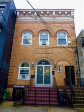 315 3rd St in Jersey City, NJ - Building Photo - Primary Photo