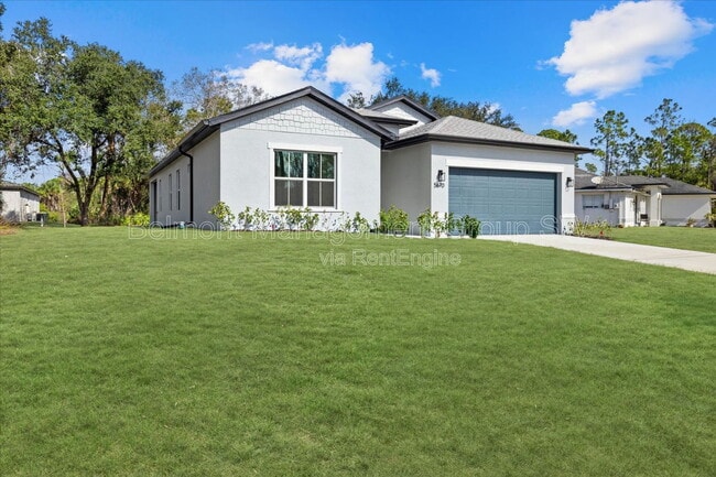 5670 Gilroy Ave in North Port, FL - Building Photo - Building Photo