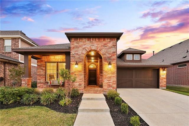1505 11th St in Argyle, TX - Building Photo