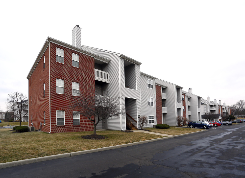 Meridian Oaks in Greenwood, IN - Building Photo