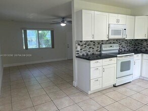 753 SW 3rd St in Dania Beach, FL - Building Photo - Building Photo