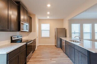 316 Tranquil Ln in Princeton, TX - Building Photo