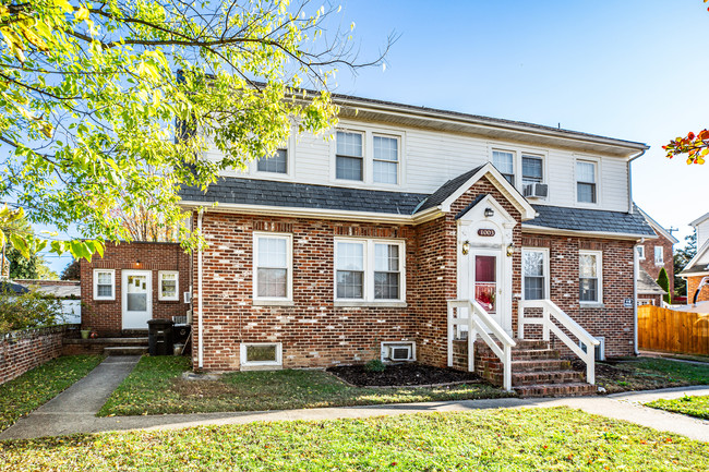 1003 Kenmore Ave in Fredericksburg, VA - Building Photo - Building Photo