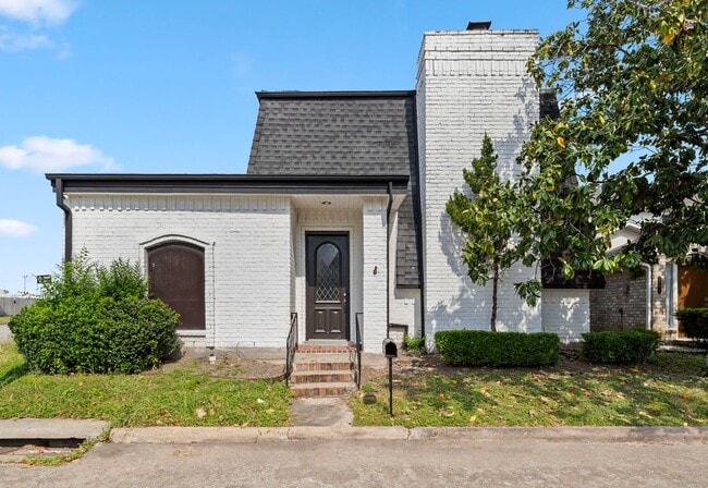 property at 1903 Bittercreek Dr