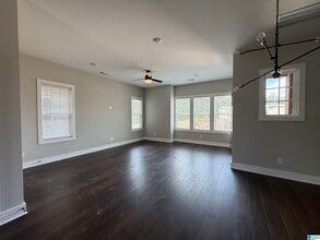 1695 Chase Ct in Hoover, AL - Building Photo - Building Photo