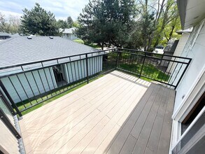 3742 W Rose Hl St in Boise, ID - Building Photo - Building Photo