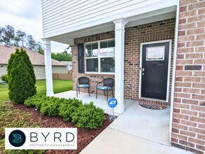 11907 Longtown Dr in Midlothian, VA - Building Photo - Building Photo
