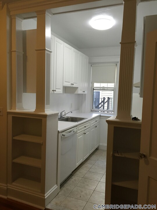 21 Wendell St in Cambridge, MA - Building Photo