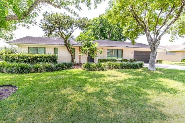 property at 1401 Marigold Ave
