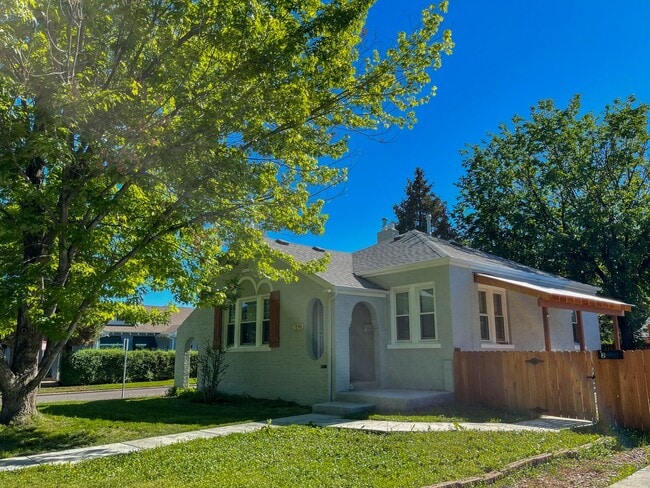 1590 Tamarac St in Denver, CO - Building Photo - Building Photo