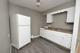 506-530 Main St in Marseilles, IL - Building Photo - Building Photo