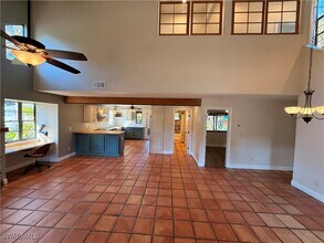 5825 Dogwood Way in Naples, FL - Building Photo - Building Photo