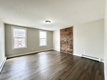 property at 5 Marshall St