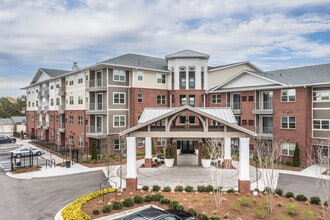 Lakeview at Germantown in Germantown, TN - Foto de edificio - Building Photo