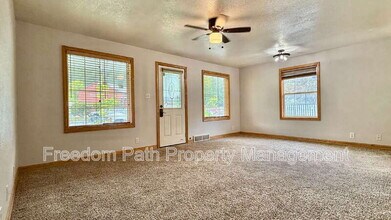 309 W Mission Ave in Kellogg, ID - Building Photo - Building Photo