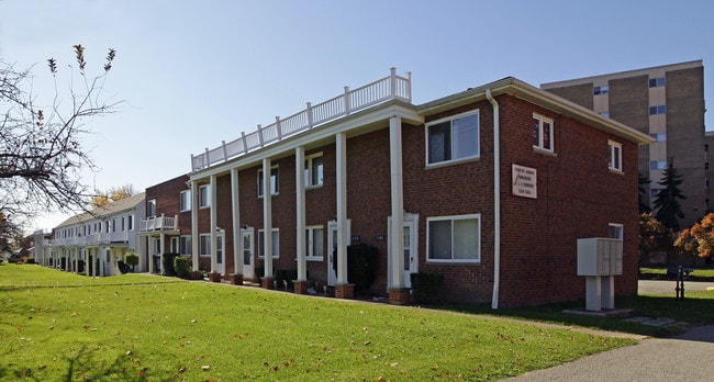 5668 Perkins Rd