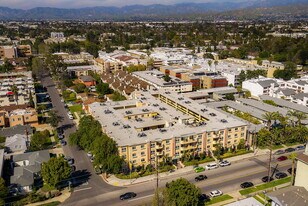 Allegro in Valley Village, CA - Building Photo
