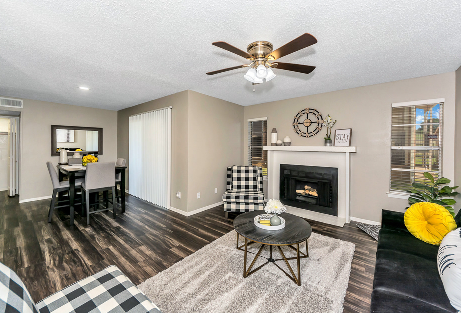 Tuscany Apartments in Fort Worth, TX - Foto de edificio